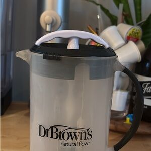 Dr. Brown's Natural Flow Pitcher - Black and White
